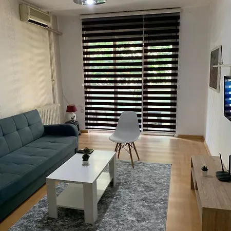 Lungro'S Square Apartment Szkopje Kültér fotó
