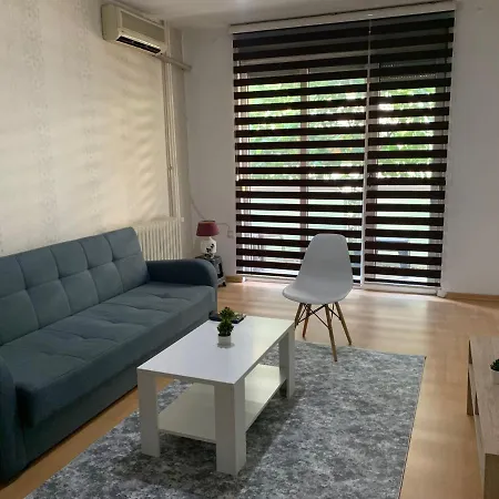 Lungro'S Square Apartment Szkopje Kültér fotó